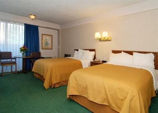 фото отеля Quality Inn University Center
