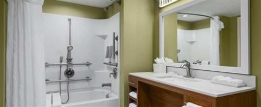 фото отеля Home2 Suites Charlotte I-77 South