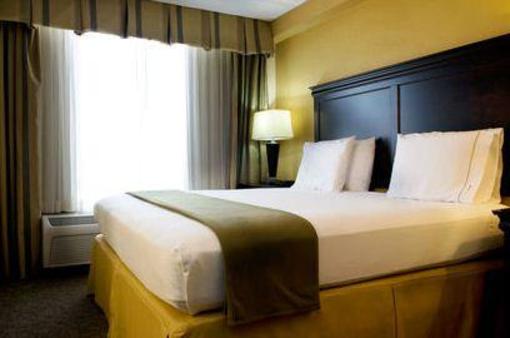 фото отеля Holiday Inn Express & Suites DFW Airport South Hotel
