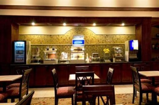 фото отеля Holiday Inn Express & Suites DFW Airport South Hotel