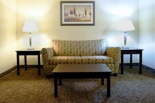 фото отеля Holiday Inn Express & Suites DFW Airport South Hotel