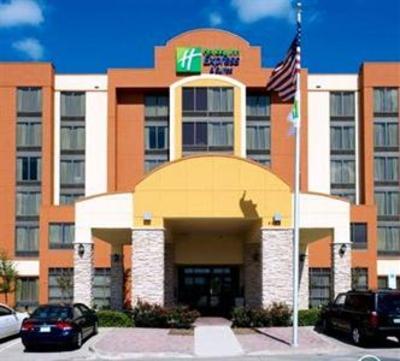фото отеля Holiday Inn Express & Suites DFW Airport South Hotel