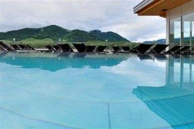 фото отеля Gartenhotel & Weingut Pfeffel Durnstein