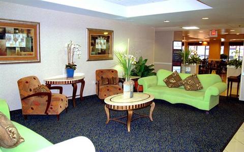 фото отеля Hampton Inn Orlando International Airport