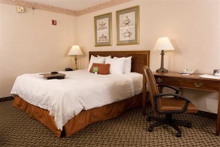 фото отеля Hampton Inn Orlando International Airport