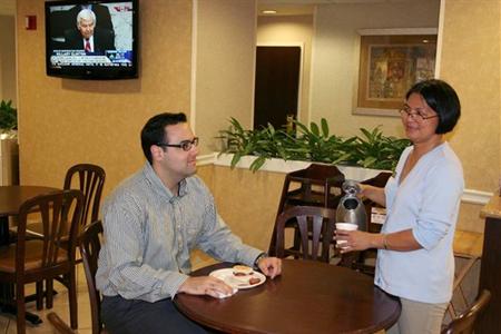 фото отеля Hampton Inn Orlando International Airport