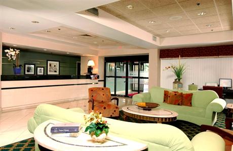 фото отеля Hampton Inn Orlando International Airport