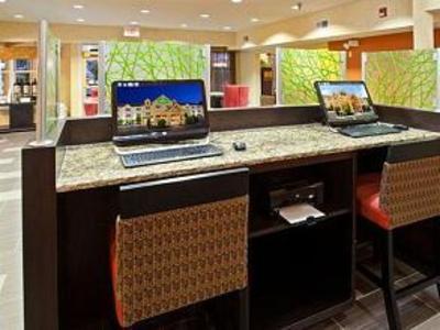 фото отеля Country Inn & Suites Cookeville