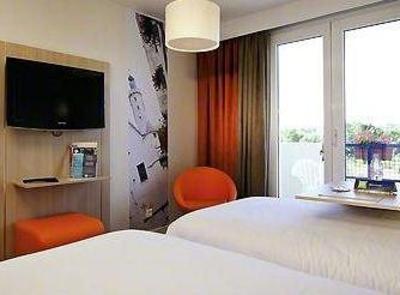 фото отеля Inter Hotel Le Chinon