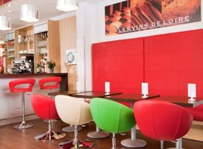 фото отеля Inter Hotel Le Chinon