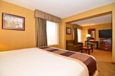 фото отеля BEST WESTERN Greensboro Airport Hotel