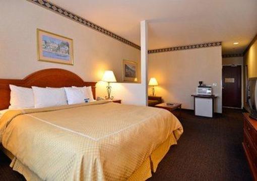 фото отеля Comfort Suites Oakley