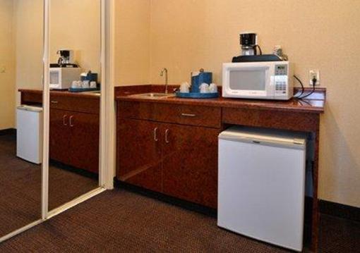 фото отеля Comfort Suites Oakley