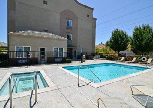 фото отеля Comfort Suites Oakley
