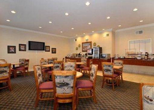 фото отеля Comfort Suites Oakley