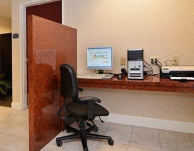 фото отеля Comfort Suites Oakley