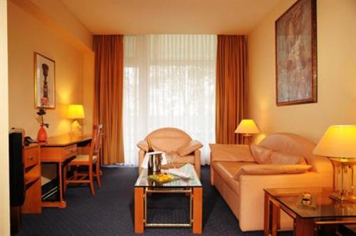 фото отеля Hotel Muggelsee Berlin