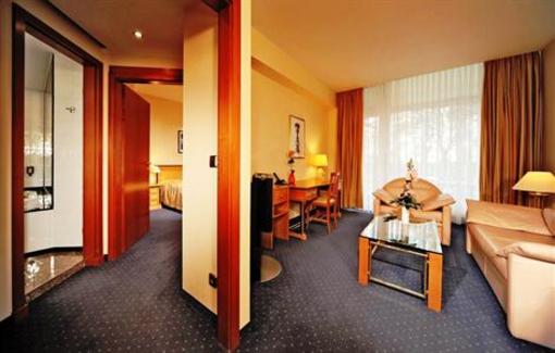фото отеля Hotel Muggelsee Berlin