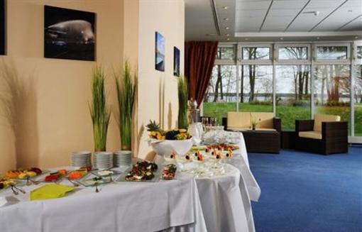 фото отеля Hotel Muggelsee Berlin