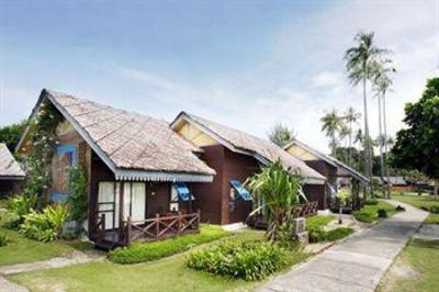 фото отеля Nirwan Gardens - Mayang Sari Beach Resort