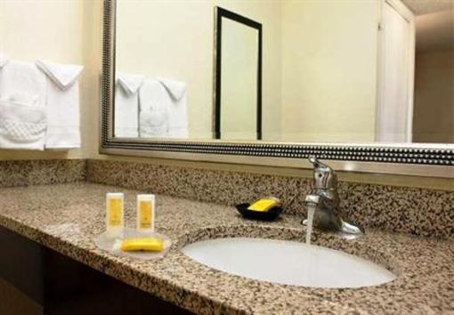 фото отеля Residence Inn Irvine Spectrum