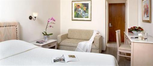 фото отеля Amarilia Hotel