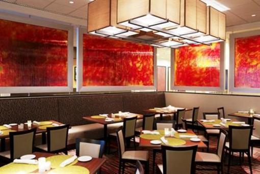 фото отеля Holiday Inn Chicago - Mart Plaza