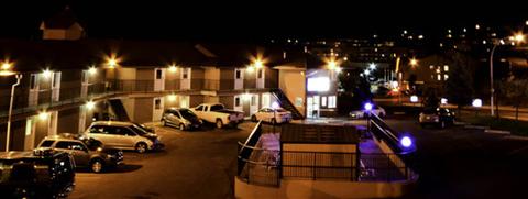 фото отеля Canadas Best Value Inn Kamloops
