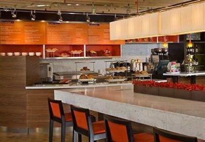 фото отеля Courtyard by Marriott Cincinnati Blue Ash