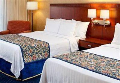 фото отеля Courtyard by Marriott Cincinnati Blue Ash