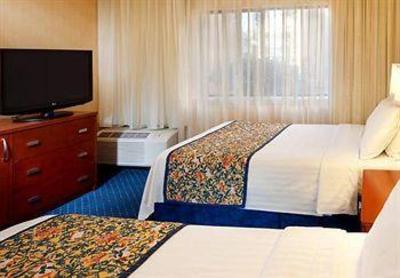 фото отеля Courtyard by Marriott Cincinnati Blue Ash