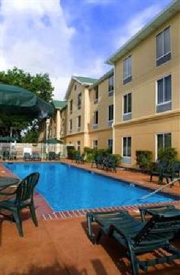фото отеля Hampton Inn & Suites Elmwood