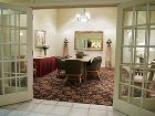 фото отеля Hampton Inn & Suites Elmwood