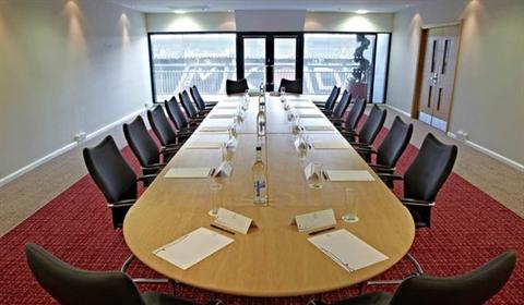 фото отеля Doubletree by Hilton Milton Keynes