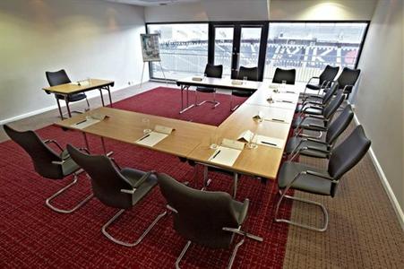 фото отеля Doubletree by Hilton Milton Keynes