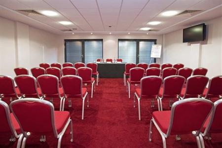 фото отеля Doubletree by Hilton Milton Keynes