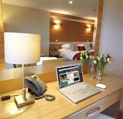 фото отеля Doubletree by Hilton Milton Keynes