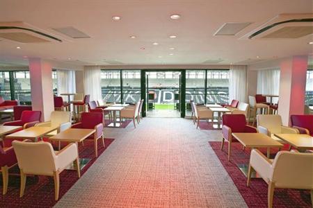 фото отеля Doubletree by Hilton Milton Keynes