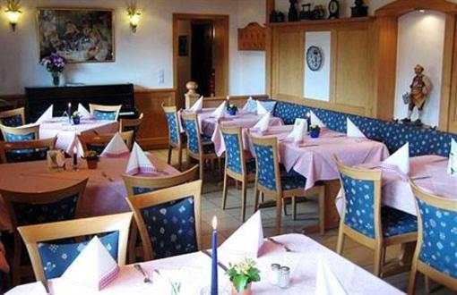 фото отеля Hotel-Restaurant Berghof Johannesberg