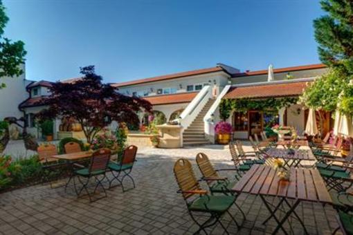 фото отеля Bauernhof Winzerhof Schindler