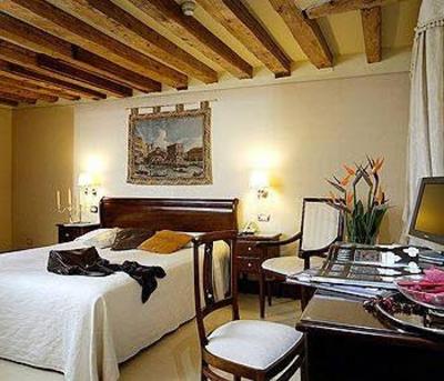 фото отеля Ca' Del Nobile Bed & Breakfast Venice