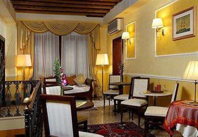 фото отеля Ca' Del Nobile Bed & Breakfast Venice