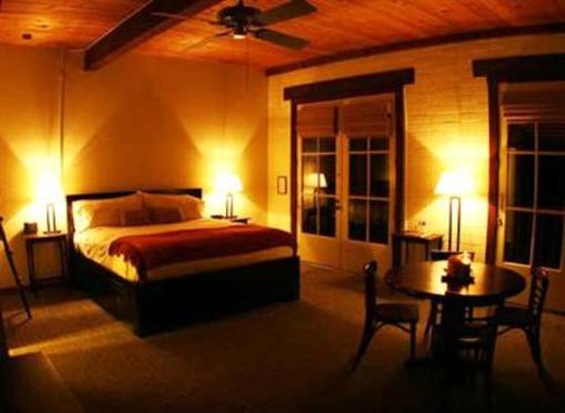 фото отеля Davenport Roadhouse Inn (California)