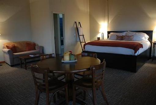 фото отеля Davenport Roadhouse Inn (California)