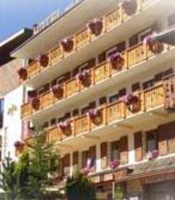 фото отеля Hotel du Centre Valloire