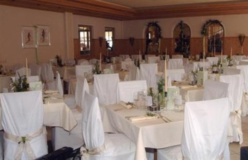 фото отеля Hotel Gasthof zum Goldenen Lowen