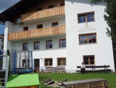 фото отеля Weilerhof Gastehaus Obertilliach