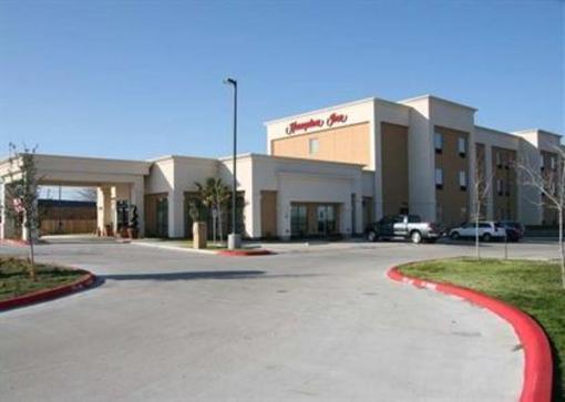 фото отеля Hampton Inn La Grange