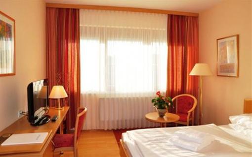 фото отеля Parkhotel