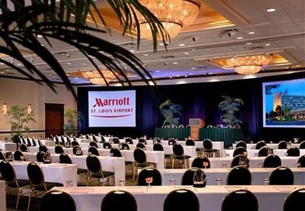 фото отеля Marriott Hotel Saint Louis Airport Berkeley (Missouri)